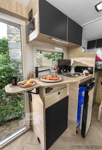 Pusiau integruotas kemperis CHALLENGER S 194 Break Edition Automatik