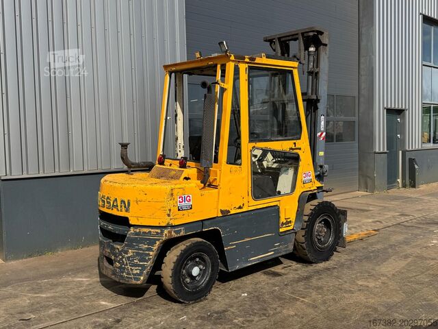 Вилочный погрузчик Nissan WGF03A45U
