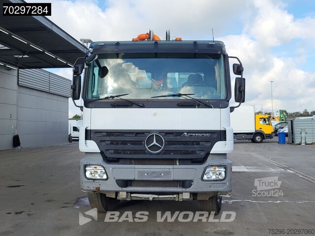 Pompe à béton Mercedes Actros 3241 8X4 7m3 Putzmeister PUMI Big-Axle S...