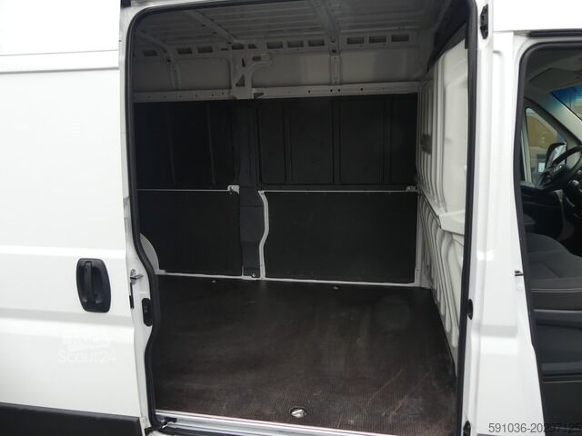 Dobozos furgon fiat Ducato Kasten 35 140 L4H2 KLIMA/KAM/DAB/EU6D