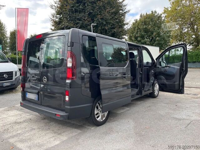 Személyszállítás Opel Vivaro - B