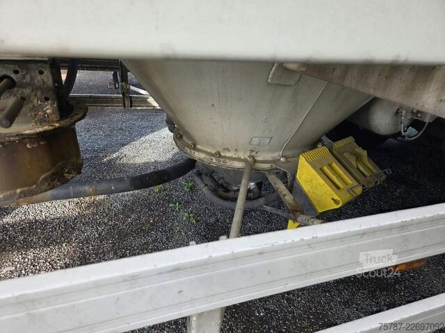 Silo yarı römork SPITZER 55 cbm 6 Kammern, 6 Dockdeckel,  ALCOA LM