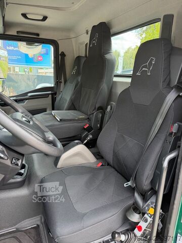 Kravas automašīnai uzstādīts celtnis MAN TGM 18.320 4x2 Kipper KRAN 15m FUNK AHK