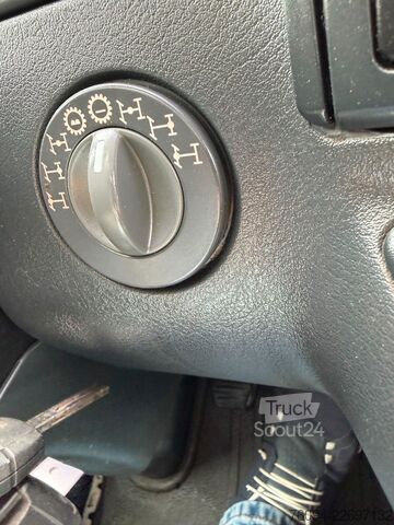 Sklápěcí vůz MAN TGM 18.290 4x4 Kipper KRAN 14m FUNK AHK