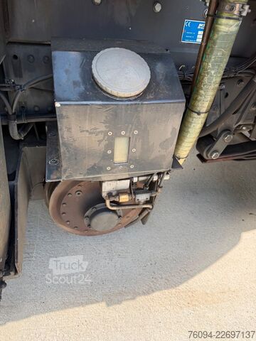 Vakuuminė cisterna sunkvežimis MERCEDES-BENZ Actros 1840 Kaiser Saug-Druck Kombi 2-WEGE