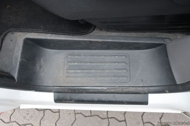 Μίνι λεωφορείο VOLKSWAGEN T6.1 9 Sitzer 1. Hand / Klima / FN:236