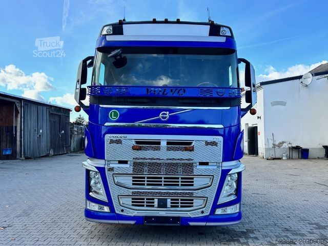 Великооб’ємний тягач VOLVO FH460 MEGA*ACC*NAVI*MA*2x Tank*DUAL CLUTCH