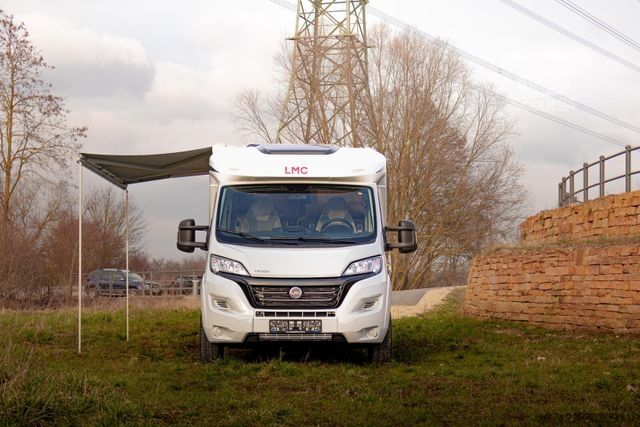 Camping-car semi-intégré LMC Cruiser V 646 G