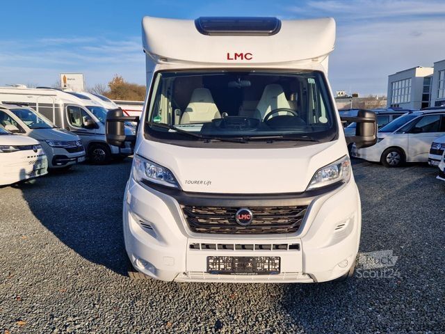 Daļēji integrēta kemperis LMC Tourer Lift H 630 Fiat