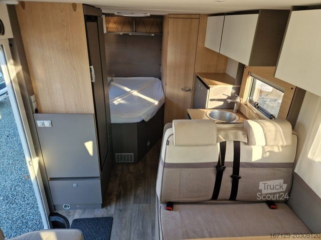 Polintegriran avtodom LMC Tourer Lift H 630 Fiat