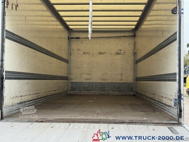 Transporter mit Koffer Mercedes-Benz Atego 816 Ladebordwand Sörensen 1.000Kg3 Sitzer