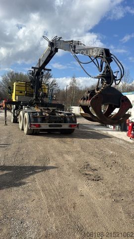 Лісовоз SCANIA 490