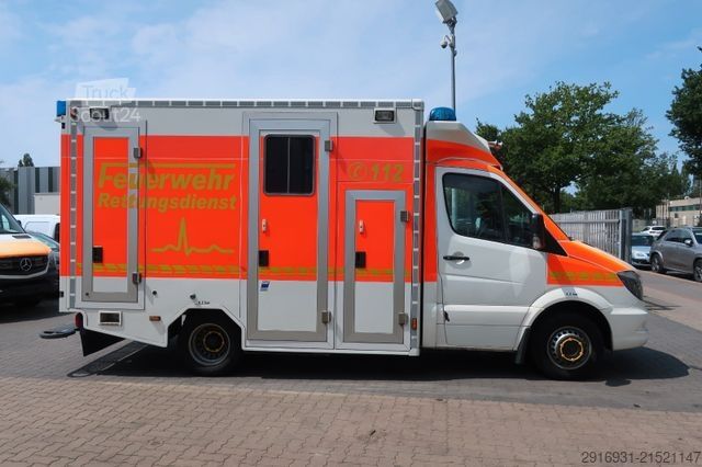 Πυροσβεστικό όχημα MERCEDES-BENZ Sprinter II 516 CDI/RTW/KTW/Klima/Automatik