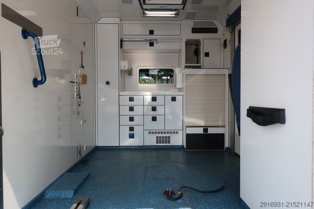 Πυροσβεστικό όχημα MERCEDES-BENZ Sprinter II 516 CDI/RTW/KTW/Klima/Automatik