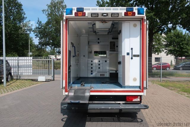 Πυροσβεστικό όχημα MERCEDES-BENZ Sprinter II 516 CDI/RTW/KTW/Klima/Automatik