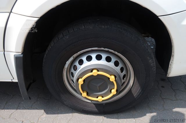 Πυροσβεστικό όχημα MERCEDES-BENZ Sprinter II 516 CDI/RTW/KTW/Klima/Automatik