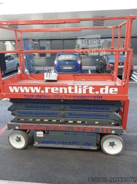 Lift cu foarfeca Skyjack SJ III 4626 Elektro 9,92 m