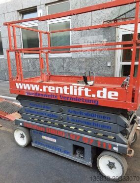 Lift cu foarfeca Skyjack SJ III 4626 Elektro 9,92 m