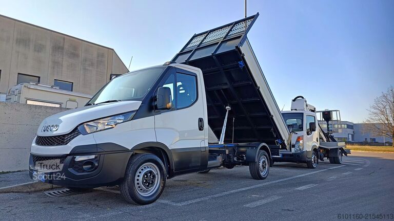 трьохсторонній самоскид-фургон Iveco Daily 35