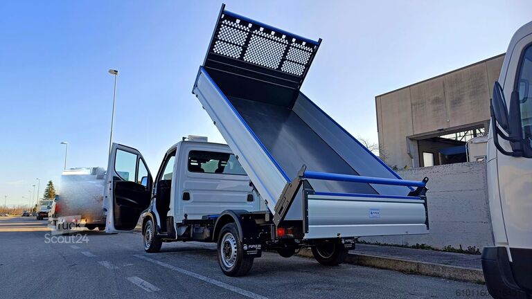 трьохсторонній самоскид-фургон Iveco Daily 35