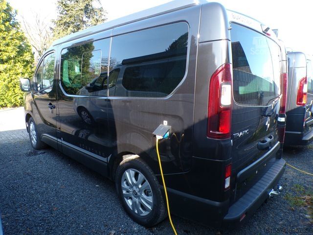 Camper BÜRSTNER Playa Limited C 500 170 PS Autom.,Markise,Isofix