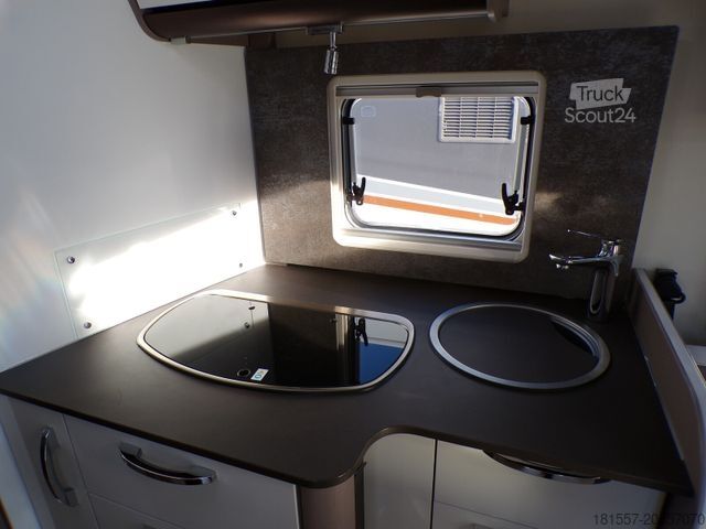 Camper semintegrato BÜRSTNER Lyseo TD 727 G Harmony-Line, Safety-Paket, Maxi