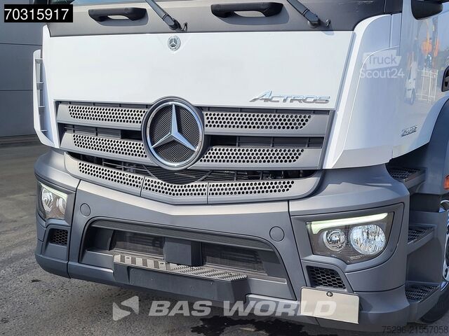 Koffer Mercedes Actros 2532 6X2 2000kg Ladebordwand Lift + Stee...
