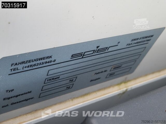 Koffer Mercedes Actros 2532 6X2 2000kg Ladebordwand Lift + Stee...