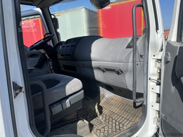 Curtain sider van DAF LF 45.180, Manual, Blatt / Blatt, LBW