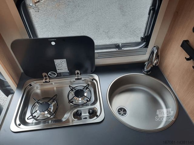 Semi-integrated camper GIOTTILINE Siena 385 Peugeot