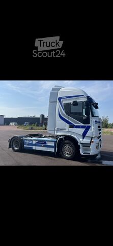 Tractora standard Iveco Stralis 500