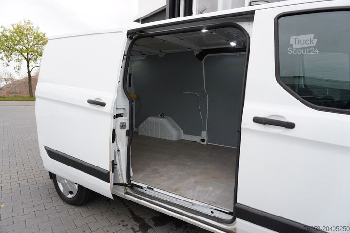 Skåpbil Ford Transit Custom 2.0 TDCI 130PK L2 EURO 6 - Airco...