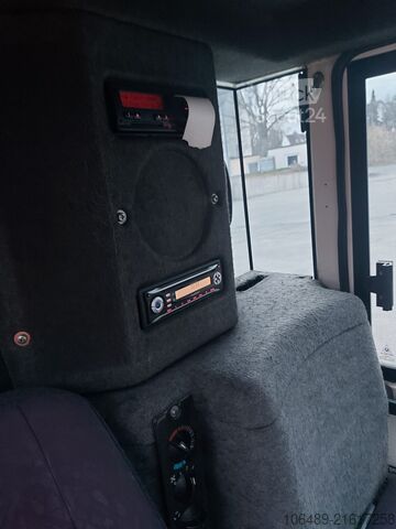 Road sweeper Schmidt Kehrmaschine Swingo Compakt 200