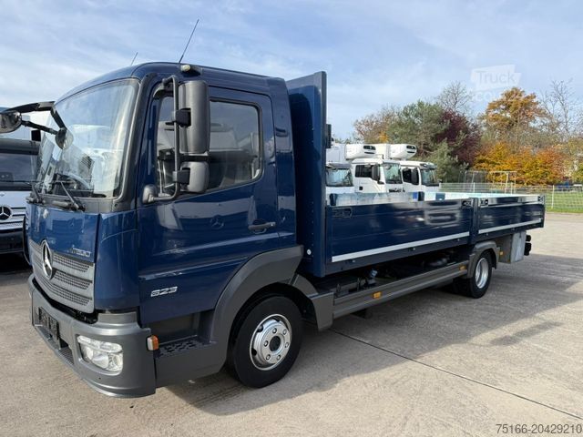 Pick-up van MERCEDES-BENZ ATEGO 823 L Pritsche 6,20 m*Luft HA*3-Sitzer*AHK