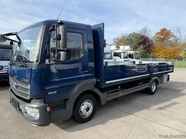 Pick-up van MERCEDES-BENZ ATEGO 823 L Pritsche 6,20 m*Luft HA*3-Sitzer*AHK
