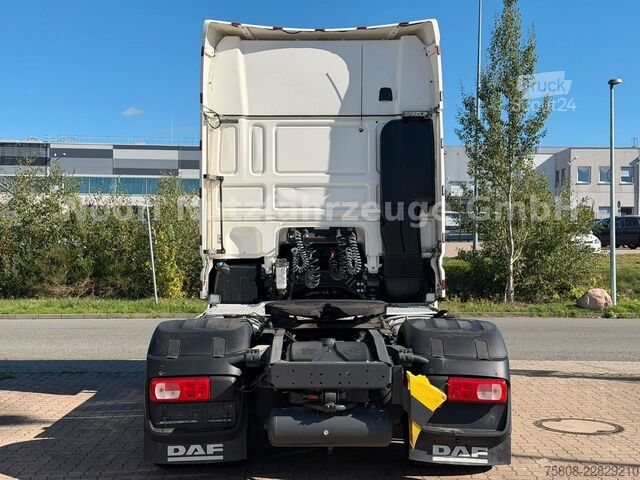 Vakio vetoauto DAF XF530 SSC 2Tanks 1275L ACC Standklima Xenon