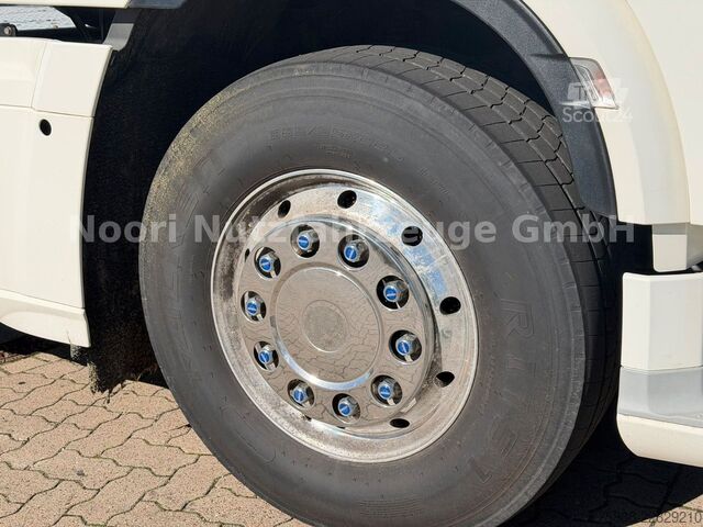 Vakio vetoauto DAF XF530 SSC 2Tanks 1275L ACC Standklima Xenon