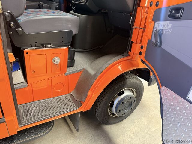 Aukštas mikroautobusas MERCEDES-BENZ 408 D T1 Bremer lang/hoch 1. Hand perfekt!
