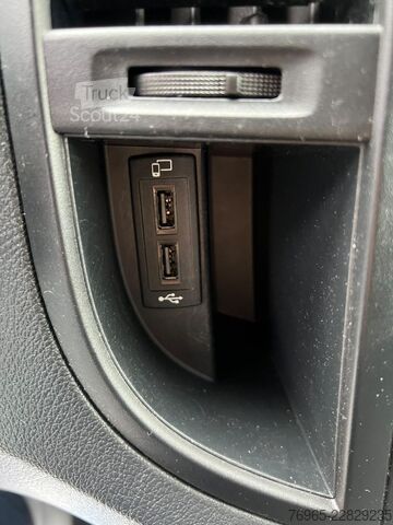 Varebil MERCEDES-BENZ Vito 116 LANG 6G KLIMA NAVI KAMERA 3-SITZE EURO6