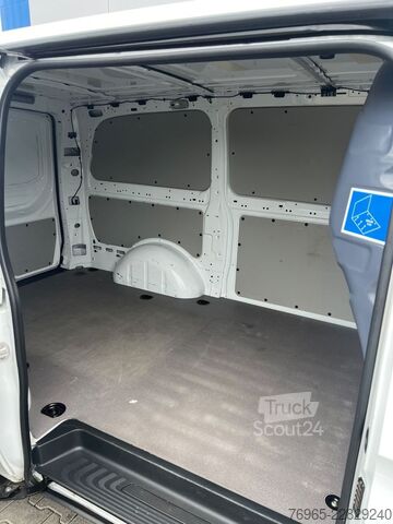 Kastenwagen MERCEDES-BENZ Vito 116 LANG 6G KLIMA NAVI KAMERA 3-SITZE EURO6