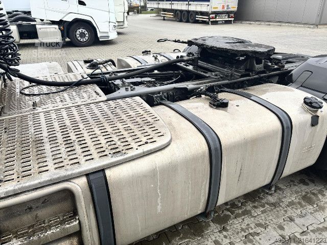 Standard nyergesvontató DAF XF 480 FT SC + INTARDER + KIPPHYDRAULIK + 2x TANK