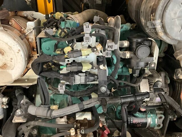 Escavatore midi Volvo ECR 88 D