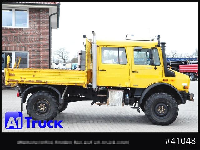 Бортовой грузовик UNIMOG U4000, 437/25 4x4, Pritsche, Doka, Allrad 6 Sitze,