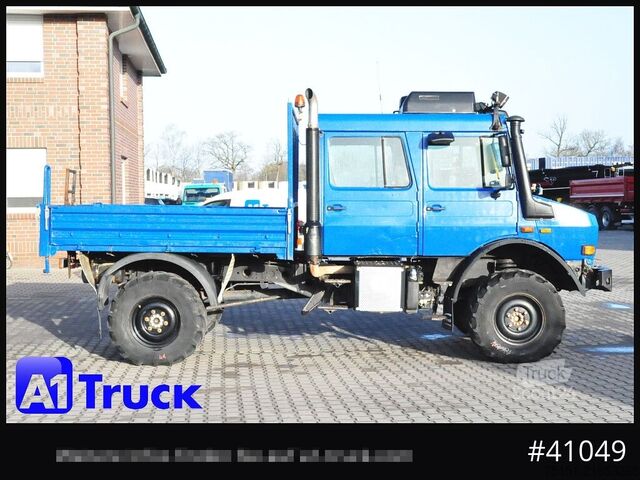 Бортовой грузовик UNIMOG 437/25 U4000, 4x4, Pritsche, Doka, 6 Sitze