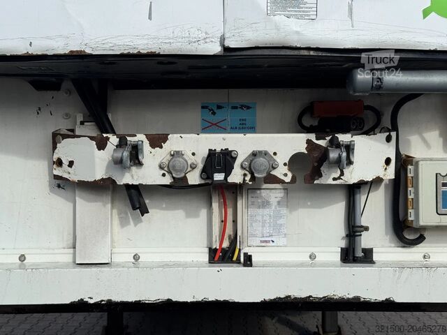 Pārvadājumi saldētavā/saldētavā Schmitz Cargobull Thermo King SL200e / SAF-Disc