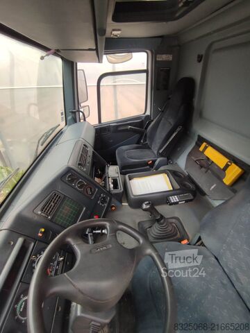 Camión con caja frigorífica DAF CF 75