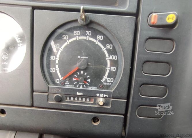 Camión con caja frigorífica DAF CF 75