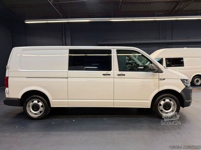 Furgoneta VW T6 Transporter Lang Mixto 5 Sitze DSG Benzin AHK