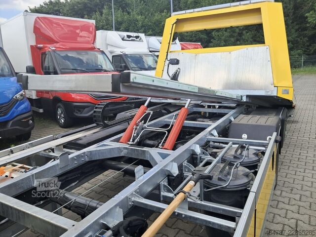 Šlep vozilo IVECO 70C18HA8 Daily D/P Doppelkabine Schiebeplateau-