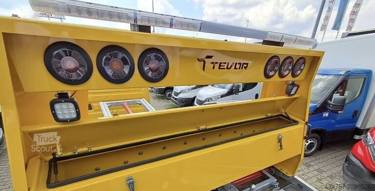 Šlep vozilo IVECO 70C18HA8 Daily D/P Doppelkabine Schiebeplateau-